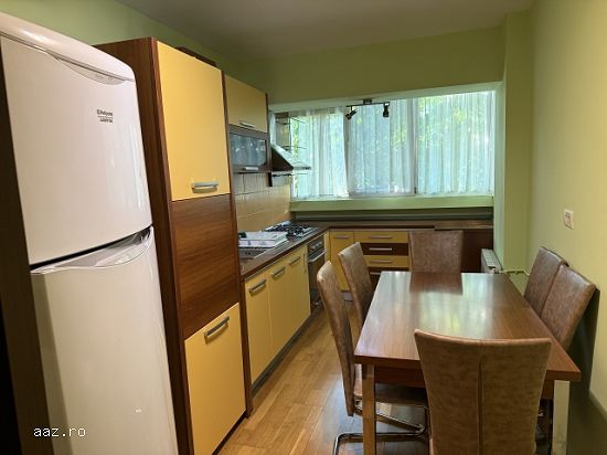 Inchiriez apartament 3 camere,   mobilat si utilat,    70mp,   Panduri,    600euro