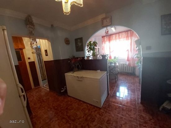 Apartament 3 camere,    74mp,    zona Basarabia Diham,    120.000euro