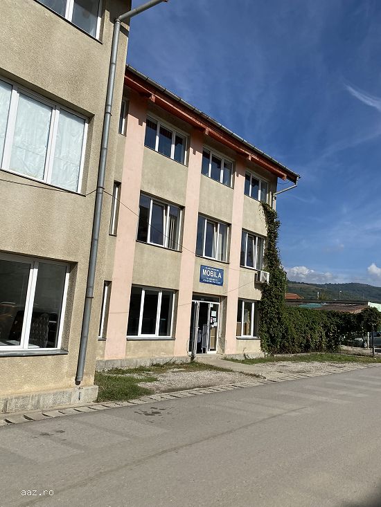 CLĂDIRE CENTRU DE AFACERI (GRĂDINIȚĂ ȘI CREȘĂ)