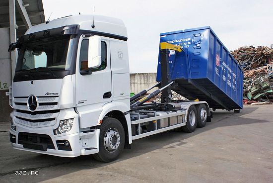 Inchiriez camion cu abroll-kipper