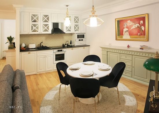 Apartament de lux,    2 camere decomandat,    99 mp,    Bdul Dacia,    399.000euro