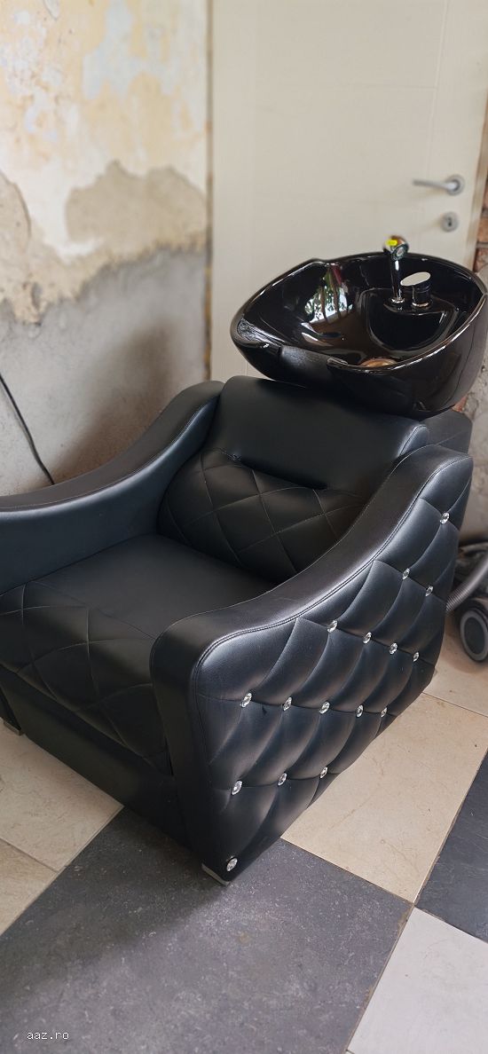 Vând mobilier salon