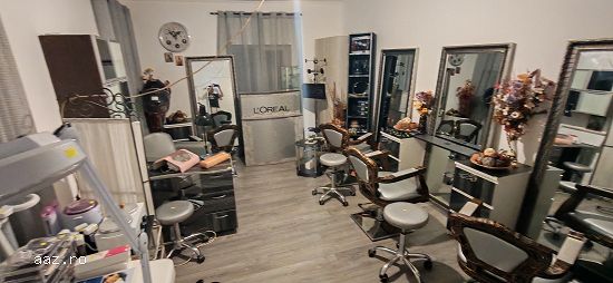 Vând mobilier salon