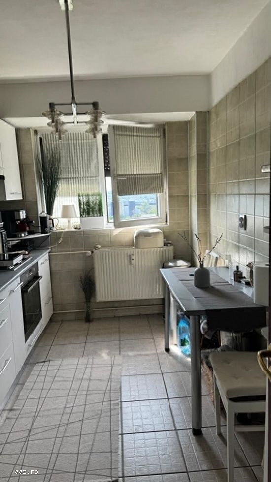 Apartament 3 camere,    67mp,    zona Drumul Taberei,    140.000euro
