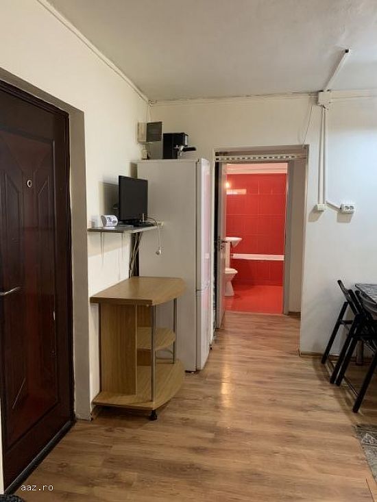 Inchiriez apartament 2 camere,   decomandat,    60mp,   Timisoara,    400euro