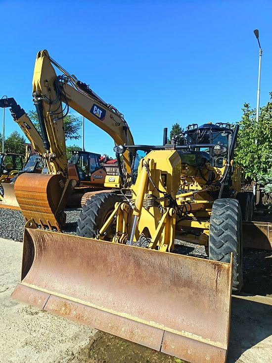 Închiriere Autogreder