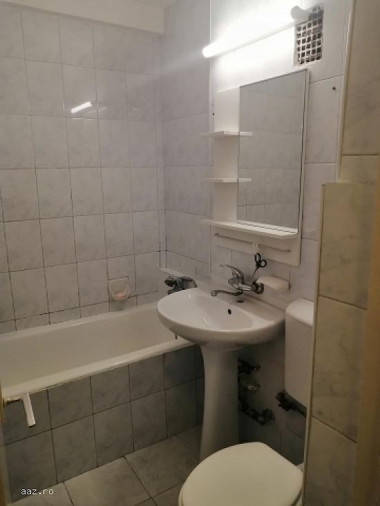 Inchiriez apartament 2 camere,    50mp,    Obor,    zona Veranda Mall,    450euro