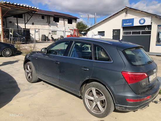 Audi Q5  SJ02MAV