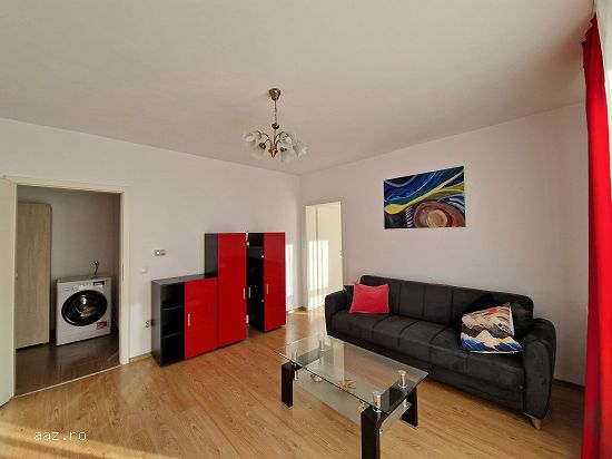 Apartament 3 camere - Renovat,   Mobilat,   Utilat,   Aprox totul !!!NOU!!!