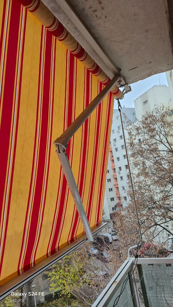Copertina retractabila (2 buc) lungime 3m  deschidere 2,   5m