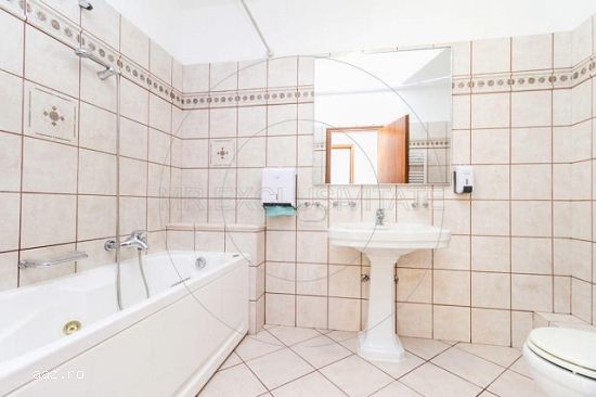 Inchiriez spatiu de birouri,      zona Aviatorilor,      125mp,      1.875euro