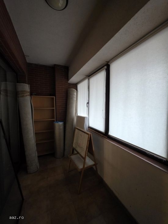 Inchiriez apartament 3 camere,    95mp,     Bucuresti,    Parcul Mihai I,    1.300euro