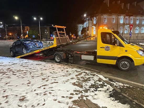 DENKEV Tractari Auto Piatra Neamt NON-STOP 24/7