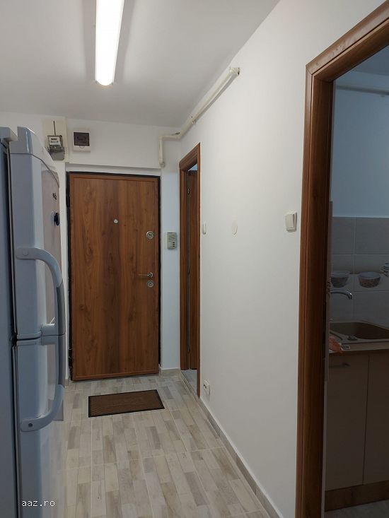 Garsonieră de închiriat – Ideală pentru sediu firmă!