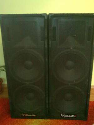 vand boxe elctrovoice