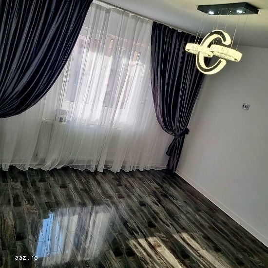 Apt 2 cam semidecomandat 38mp etaj 2/4 nou renovat in 2026 piata resita