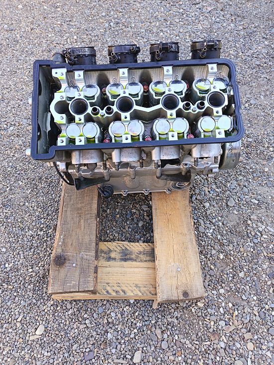 MOTOR    kawasaki    zxr  600
