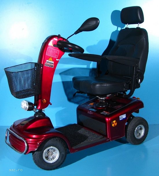 Scuter cu 4 roti pentru batrani - Shoprider