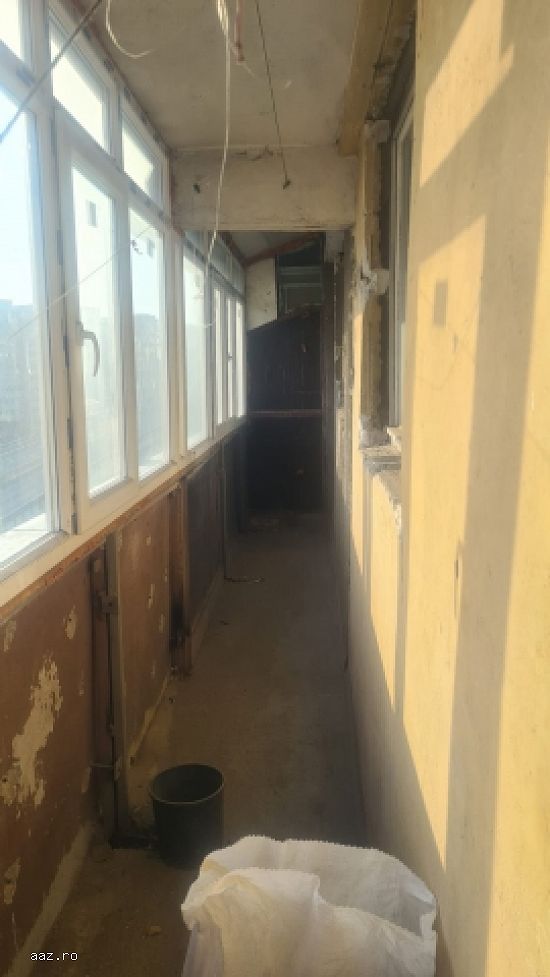 Apartament 3 camere,   decomandat,    Bucuresti,    zona Doamna Ghica,    70mp,    111.500euro