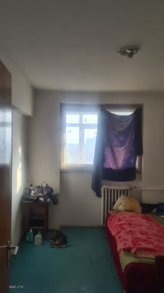 Apartament 3 camere,   decomandat,    Bucuresti,    zona Doamna Ghica,    70mp,    111.500euro