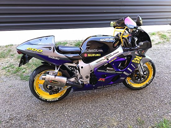 SUZUK GSXR 600 ! stare FOARTE BUNA
