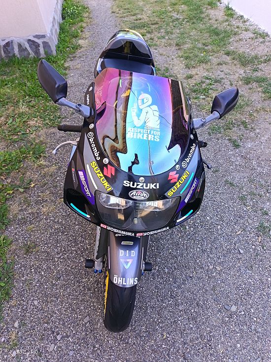 SUZUK GSXR 600 ! stare FOARTE BUNA