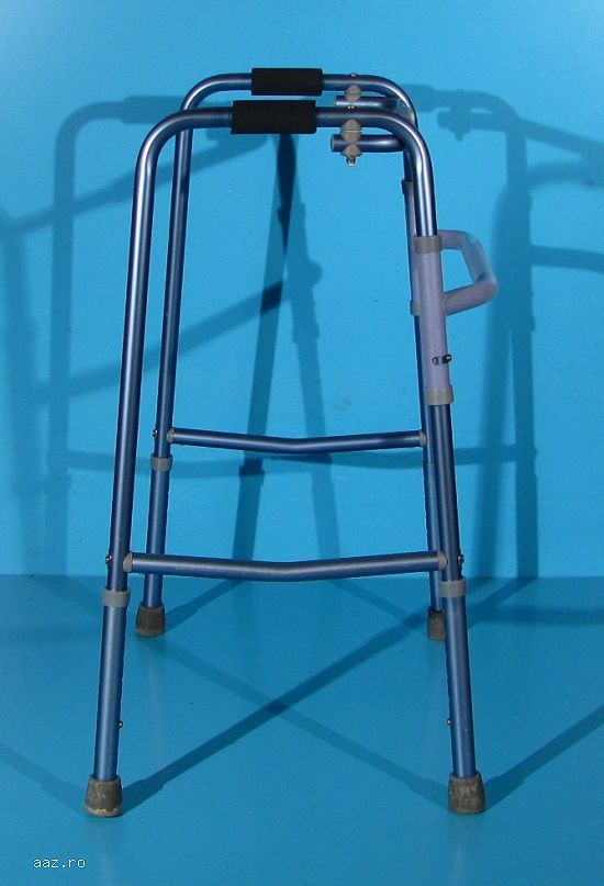 Cadru pentru mers din aluminiu - Invacare