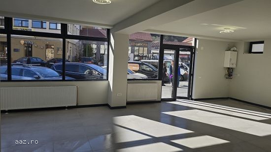 Inchiriez spatiu comercial 70mp utili,   Centrul Civic,    Brasov,    1.500euro