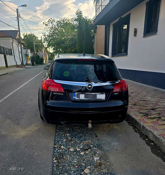 OPEL INSIGNIA