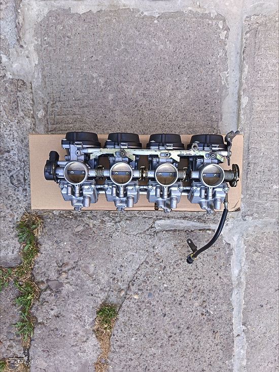 CARBURATOARE suzuki gsxr 600 / 750 SRAD