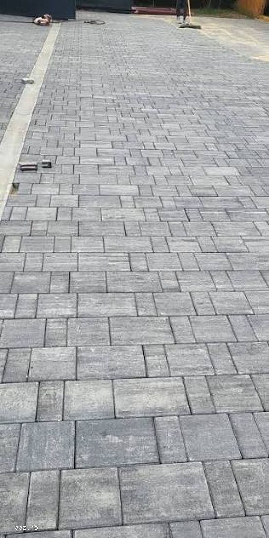 PAVAJ VIBROPRESAT MIX PORTOCALIU- ANTRACIT 6CM 12.96MP/PALET - Cod SYMM 310