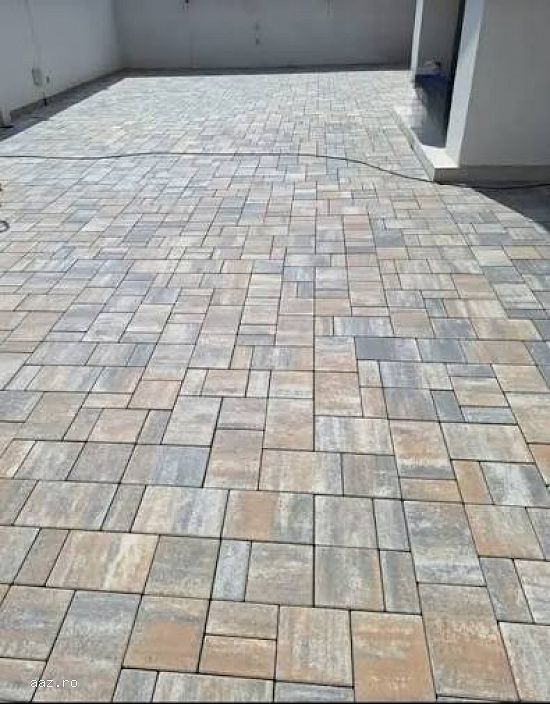 PAVAJ VIBROPRESAT MIX PORTOCALIU- ANTRACIT 6CM 12.96MP/PALET - Cod SYMM 310