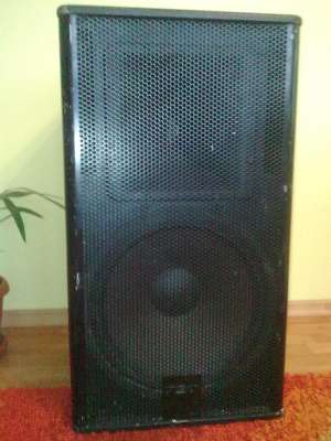 boxe fbt de 1400 de vati din lemn