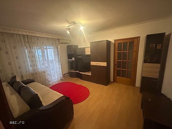 Inchiriez apartament
