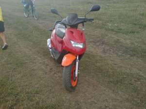 Vand scuter CPI 49cc, 2005, 400NEGOCIABIL