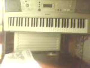 yamaha e303 + yamaha sy 55