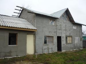 Vand vila la rosu - oras Racari - teren 700 mp