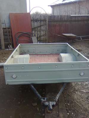 VAND REMORCUTA 750 KG PENTRU AUTOTURISM