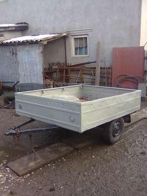 VAND REMORCUTA 750 KG PENTRU AUTOTURISM