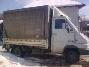 sofer cu camioneta