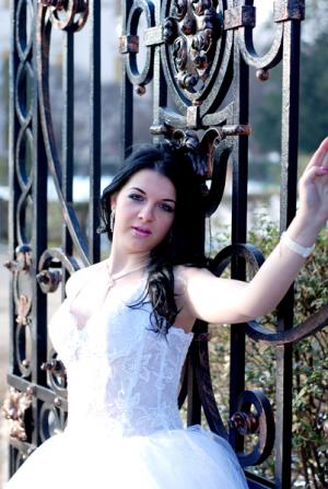 Inchiriez rochie de mireasa superba(Oradea)