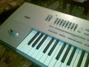 Vand urgent Korg PA 1x pro 1600 euro neg