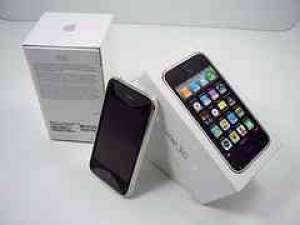 Apple iPhone 3GS 32GB Unloced Sim Free