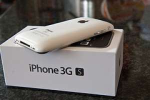 Apple iPhone 3GS 32GB Unloced Sim Free