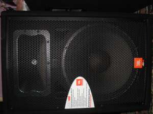 VIND MIXER DINACORD POWER MATE 600 SI BOXE JBL 1500E