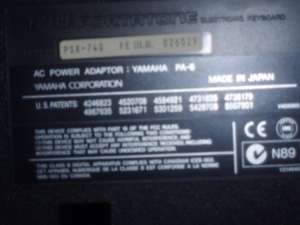 YAMAHA  PSR 740