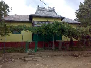 VAND CASA DEJESTI-OLT