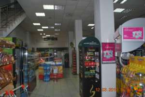 Inchiriez sau vand spatiu comercial 650mp Bucurestii Noi