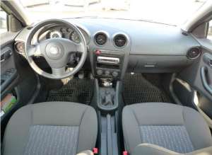 Seat Cordoba 1,   9 TDI 100 CP
