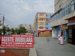 Vand casa in Navodari  zona de vile